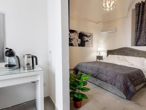 Duomo Luxury Suite Catania : photo 5 de la chambre chambre lit queen-size deluxe