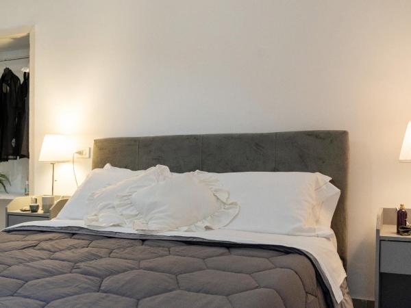 Duomo Luxury Suite Catania : photo 1 de la chambre chambre supérieure lit queen-size