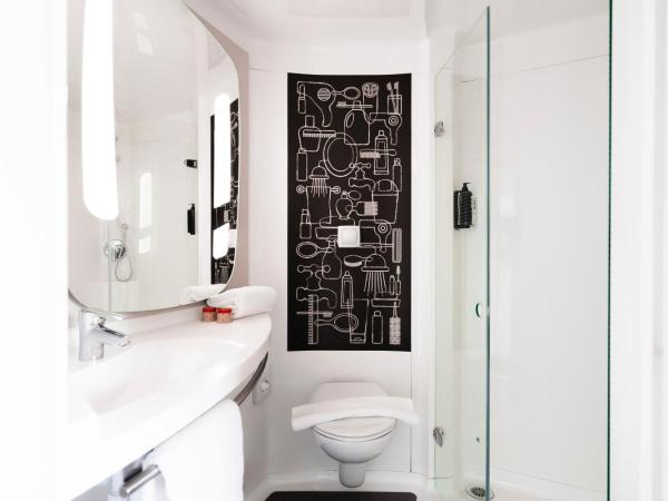 Ibis Den Haag City Centre : photo 2 de la chambre chambre triple standard