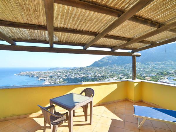 Sweetposeidon : photo 6 de la chambre chambre triple - vue sur mer