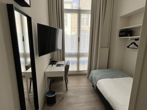 Martin's Brugge : photo 3 de la chambre chambre simple avec douche
