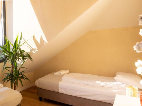 BlissHouse Cracow : photo 6 de la chambre chambre double standard avec salle de bains commune