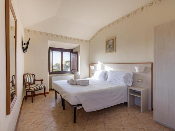 Villa La Stella : photo 3 de la chambre chambre double ou lits jumeaux - vue sur ville