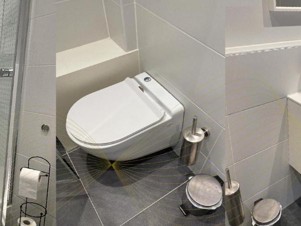 BnB Goldies : photo 4 de la chambre chambre double avec salle de bains privative