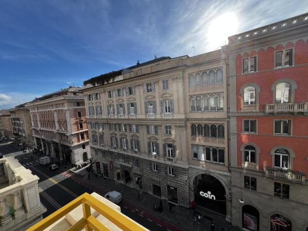 Hotel Genova Liberty : photo 8 de la chambre chambre triple avec balcon
