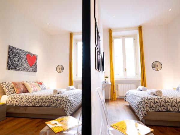 tHE Keith Haring Room - Private Bedroom : photo 10 de la chambre chambre double avec salle de bains privative