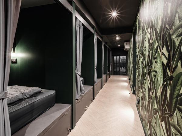 Cher Hostel Bangkok : photo 1 de la chambre lit simple dans dortoir pour femmes