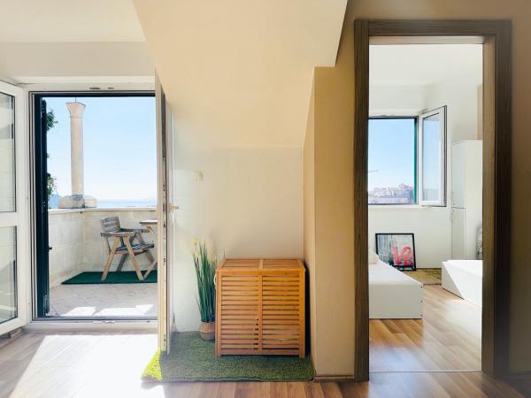 Love Dubrovnik Hostel : photo 9 de la chambre dortoir pour femmes