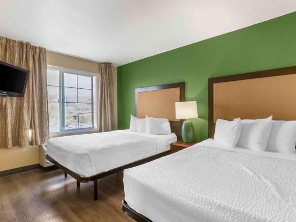 Extended Stay America Suites - Phoenix - Midtown : photo 2 de la chambre suite 1 chambre avec 2 lits doubles - non-fumeurs