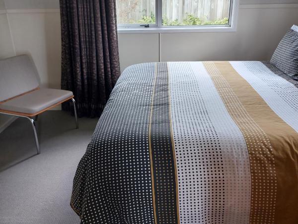 Bed and Breakfast Happy Home Taupo Accommodation : photo 3 de la chambre chambre lit king-size deluxe