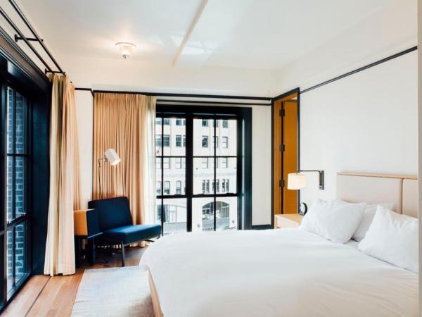 Shinola Hotel : photo 2 de la chambre chambre lit king-size deluxe