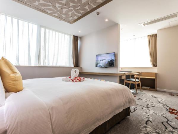 China Mayors Plaza - Free shuttle between hotel and Exhibition Center during Canton Fair : photo 10 de la chambre suite exécutive
