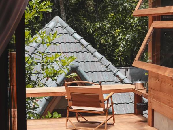 Woo Ma Ca Moo : photo 7 de la chambre chambre quadruple avec balcon