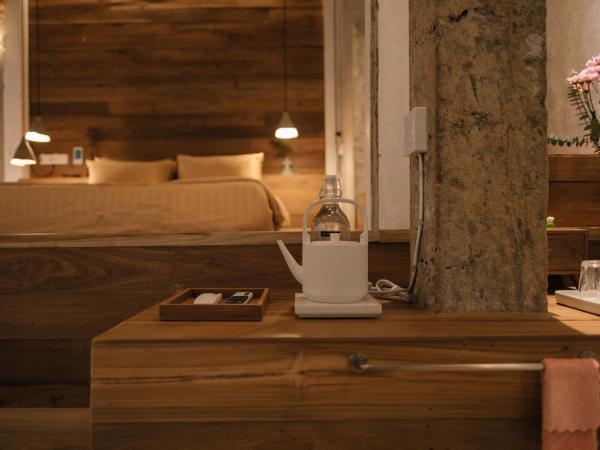 Woo Ma Ca Moo : photo 10 de la chambre chambre quadruple - vue sur jardin