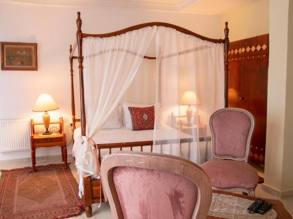 Dar Yessine Boutique Hôtel : photo 1 de la chambre chambre double deluxe avec baignoire