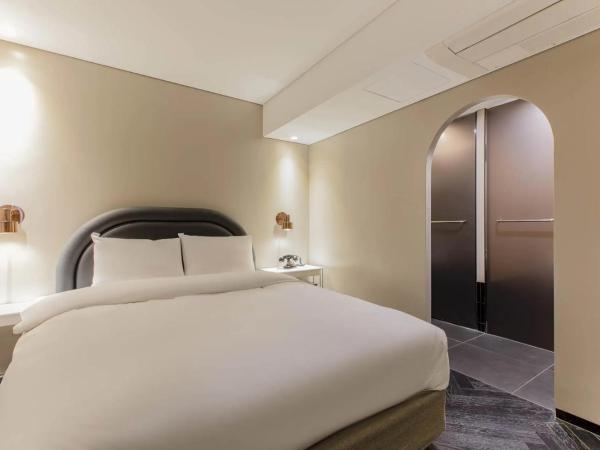 Sillim Dominique Hotel : photo 1 de la chambre standard double room - no smoking