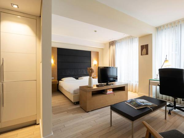 B-aparthotel Grand Place : photo 1 de la chambre chambre double standard