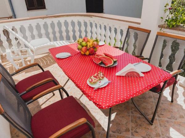 Villa Nike : photo 3 de la chambre suite avec terrasse