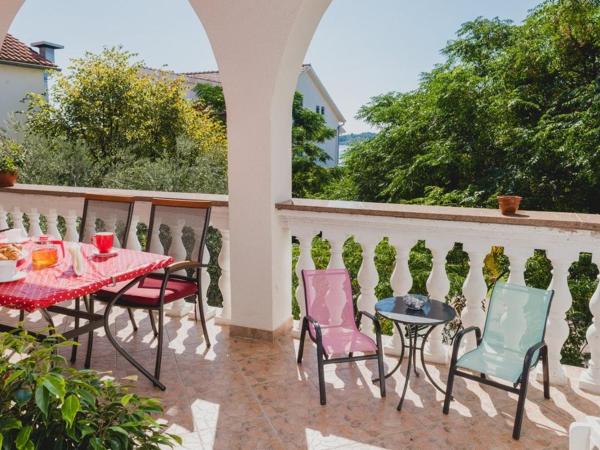 Villa Nike : photo 4 de la chambre suite avec terrasse