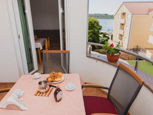 Villa Nike : photo 2 de la chambre suite avec terrasse