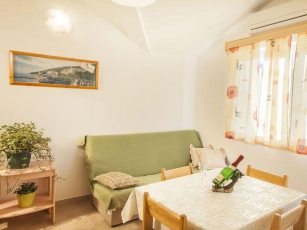 Villa Nike : photo 3 de la chambre suite avec terrasse