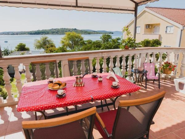 Villa Nike : photo 1 de la chambre suite - vue sur mer