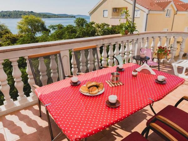 Villa Nike : photo 3 de la chambre suite - vue sur mer