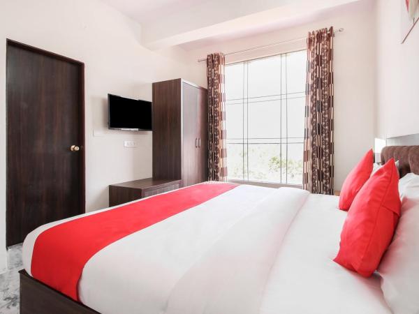 OYO Hotel Lotus Prime : photo 4 de la chambre chambre double standard