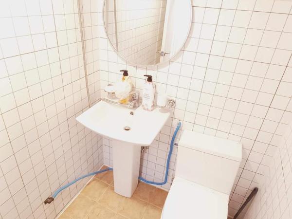 G Yongsan Inn : photo 3 de la chambre chambre double