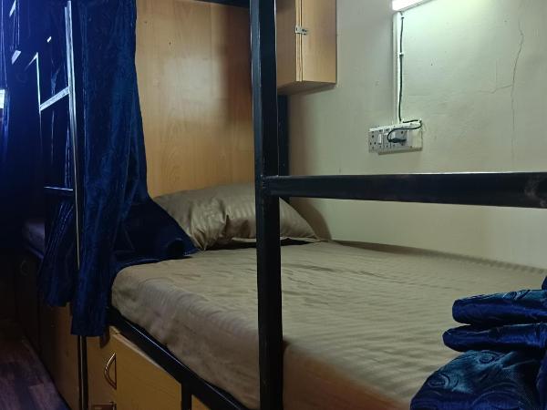 Victory dormitory : photo 1 de la chambre lit dans dortoir pour hommes
