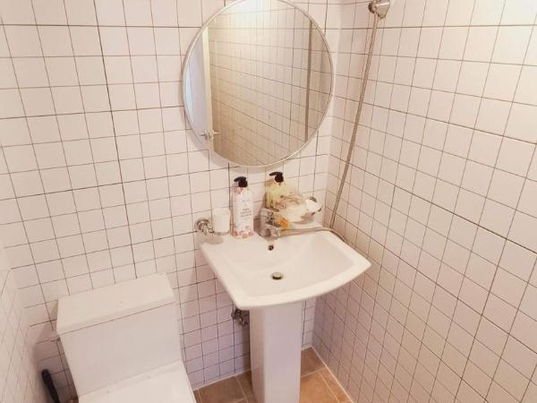 G Yongsan Inn : photo 1 de la chambre chambre double