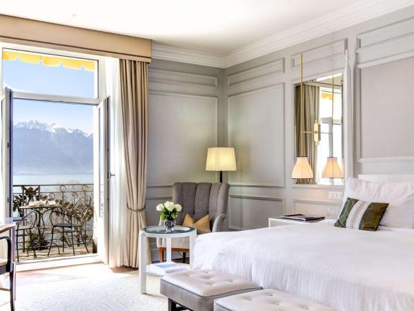 Fairmont Le Montreux Palace : photo 1 de la chambre chambre deluxe - vue sur lac