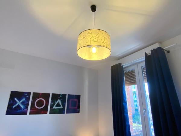 Avantgard Rooms Red Carpet : photo 7 de la chambre chambre double avec salle de bains privative