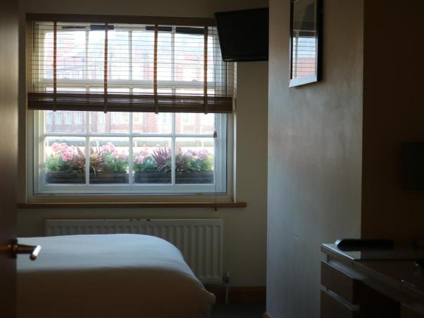 Lower Turks Head : photo 8 de la chambre chambre double standard