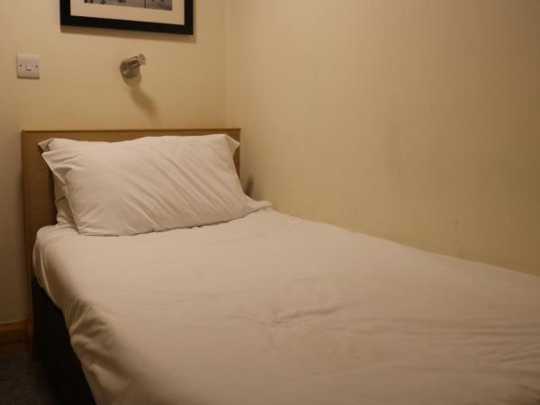 Lower Turks Head : photo 2 de la chambre chambre simple avec salle de bains privative