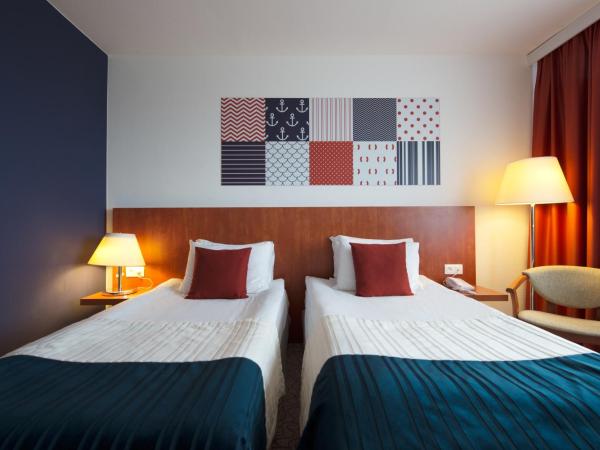 Mercure Gdynia Centrum : photo 2 de la chambre chambre lits jumeaux standard