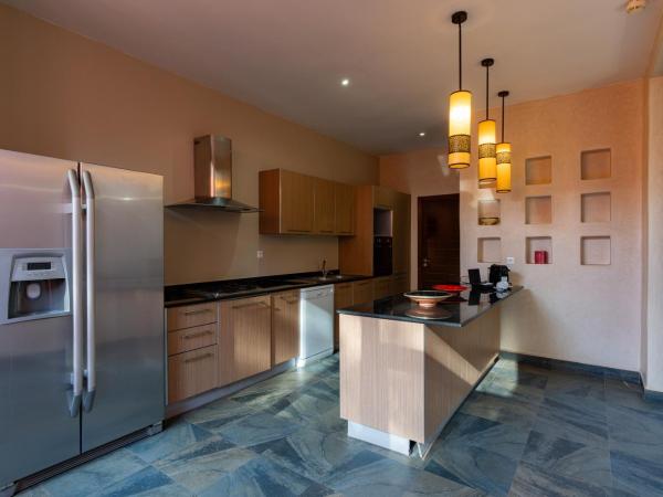 Al Maaden Villa Hotel & Spa : photo 7 de la chambre villa 4 chambres de luxe