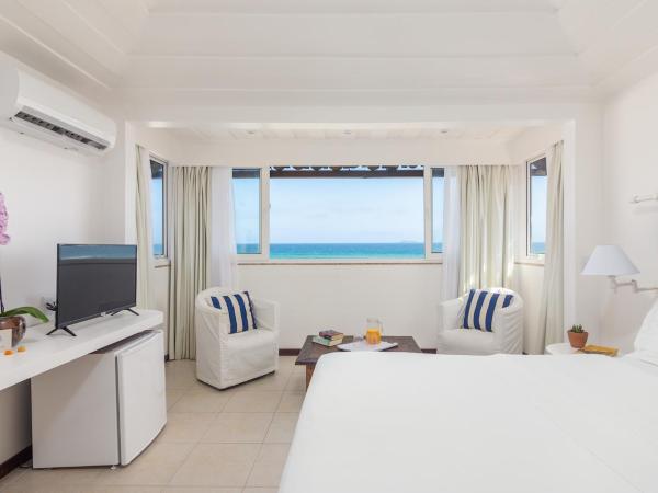 Le Relais La Borie : photo 1 de la chambre chambre principale - vue sur mer