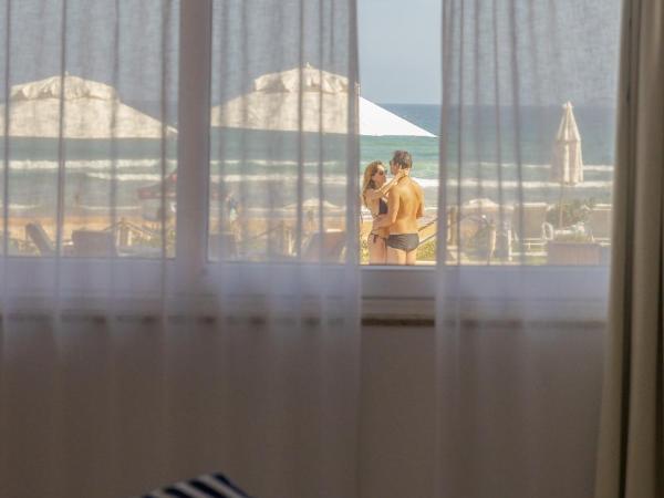 Le Relais La Borie : photo 4 de la chambre chambre principale - vue sur mer