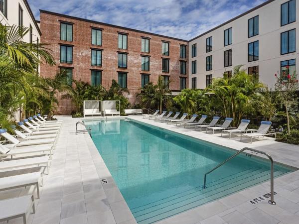 Hotel Haya : photo 7 de la chambre chambre lit king-size - côté cour