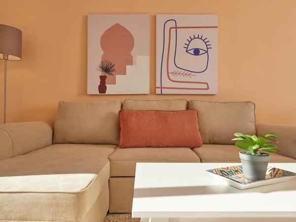 Stayhere Rabat - Hassan - Authentic Residence : photo 4 de la chambre appartement avec balcon