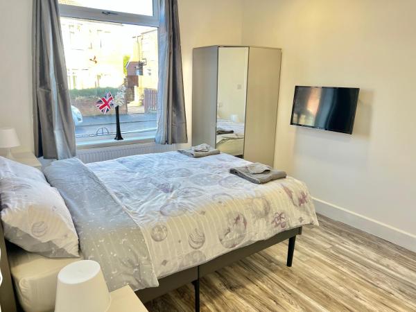 Lux en-suite Manchester City - Center - COOP Arena : photo 2 de la chambre chambre double