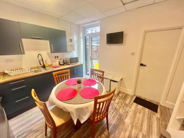 Lux en-suite Manchester City - Center - COOP Arena : photo 5 de la chambre chambre double