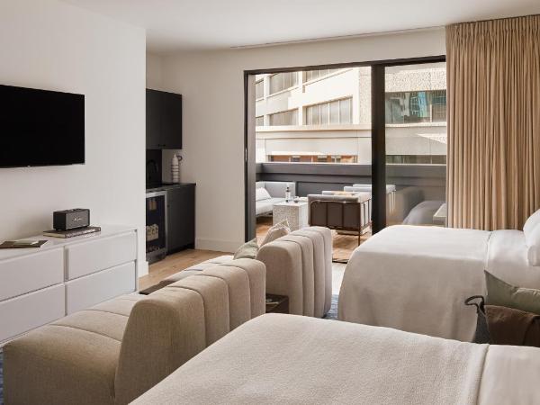 note by Mint House - Nashville Art District : photo 9 de la chambre four bedroom penthouse terrace suite w/ full murphy