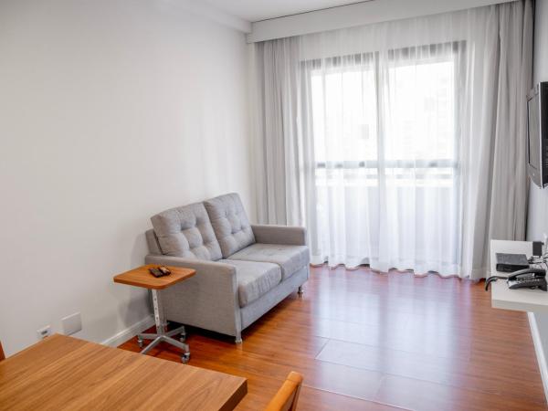 Mercure Sao Paulo Berrini : photo 7 de la chambre appartement supérieur avec 2 lits doubles