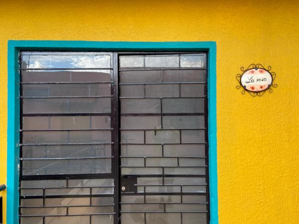 Hostal La Loteria : photo 2 de la chambre lit simple dans dortoir pour femmes
