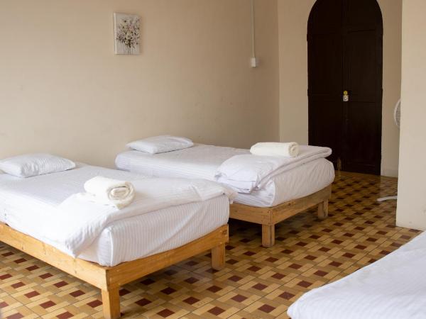 Ubicadisima! Zona hotelera centro histórico! : photo 3 de la chambre chambre quadruple confort