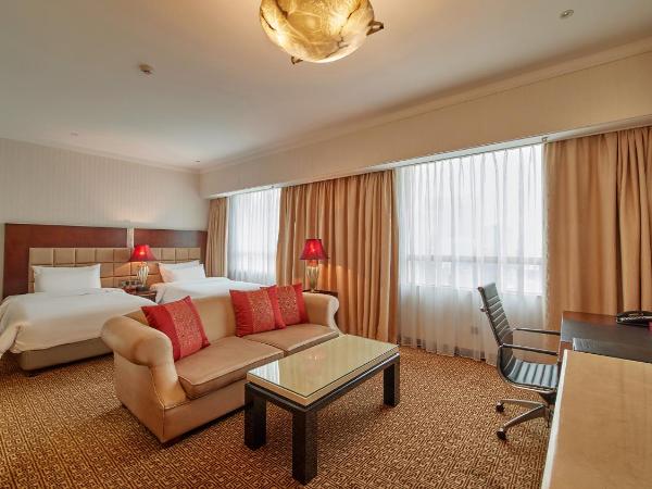 Dong Fang Hotel Guangzhou- Free Shuttle Bus to Canton Fair Complex & Overseas Buyer Registration Services during Canton Fair Period : photo 4 de la chambre chambre lits jumeaux premier - non-fumeurs