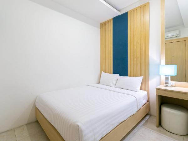 The Bedrooms Hostel Pattaya : photo 1 de la chambre chambre double standard avec salle de bains commune