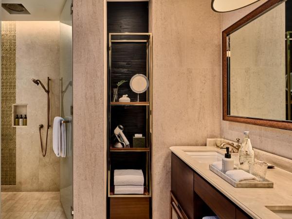 Rosewood Bangkok : photo 4 de la chambre studio lit king-size